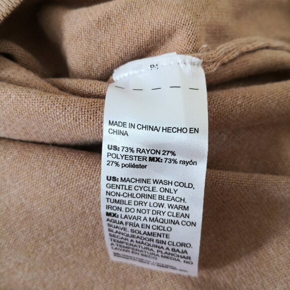 Chico's Foil Detail V-neck Pullover Sweater Size 2 (=L) - Picture 8 of 8